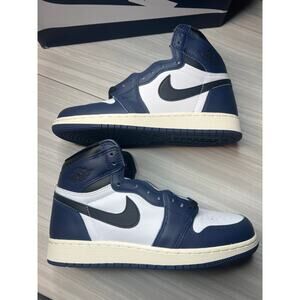 Brand new Nike retro Jordan 1 midnight, Navy size 6 youth